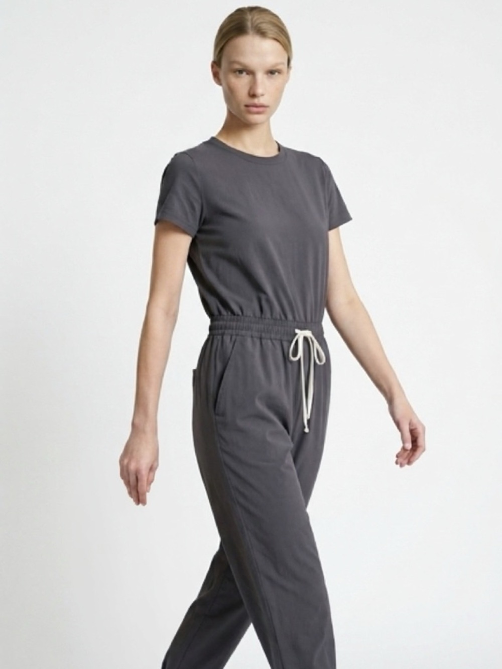 WOMEN’S VUORI DARK GREY DRAWSTRING JOGGER PANT CASUAL HIKING ATHLEISURE SMALL - Picture 3 of 13